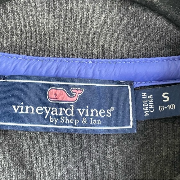Vineyard Vines Quarter Zip Pullover Child’s Size Small (8-10) - Picture 7 of 8
